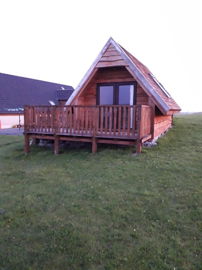 Swan View Lodge - North Uist Lochmaddy Extérieur photo