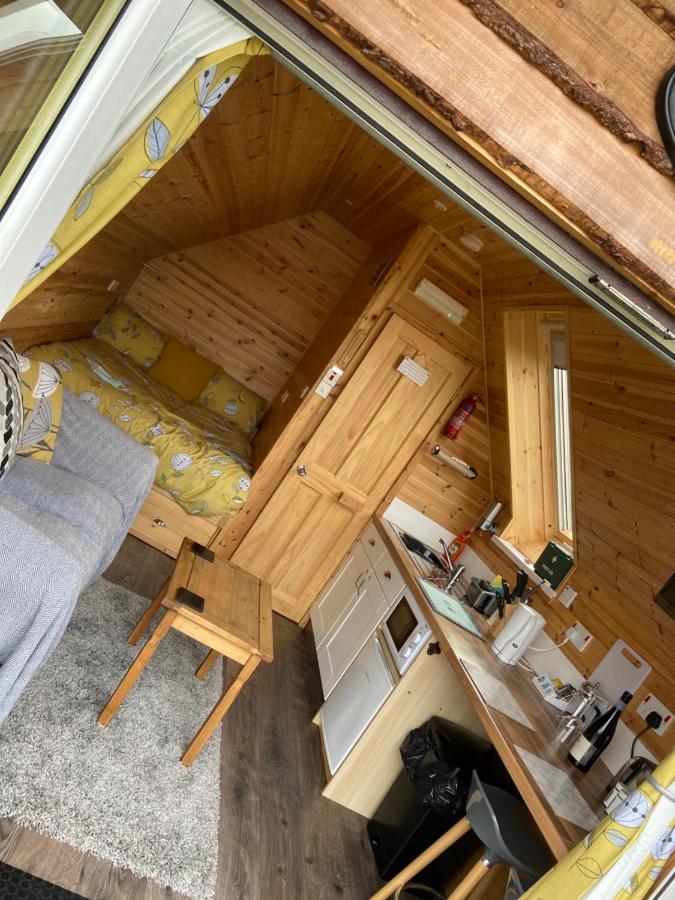Swan View Lodge - North Uist Lochmaddy Extérieur photo